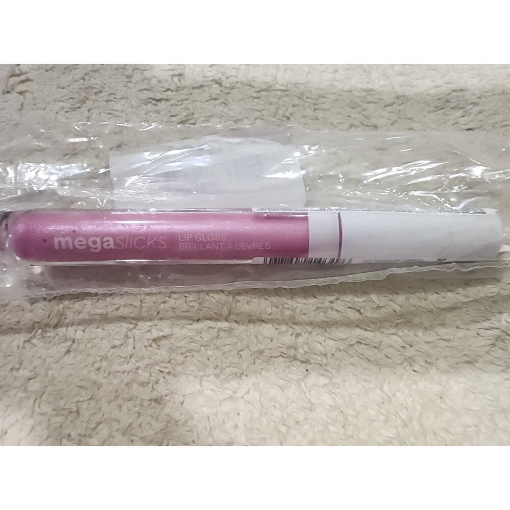 Wet N Wild MegaSlicks Lip GlossSinless, Pink shimmer (2) - Picture 4 of 7